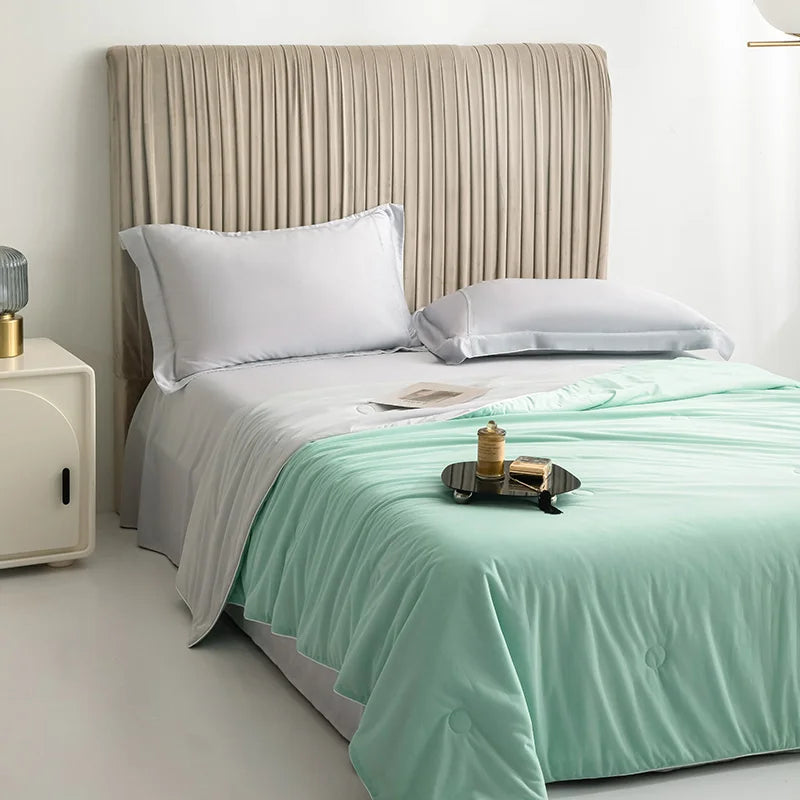 Cooling Blanket for Bed Silky Air Condition Comforter Lightweight Cooled Summer Quilt with Double Side Cold & Cooling Fabric
to make summer nights cooler and better.