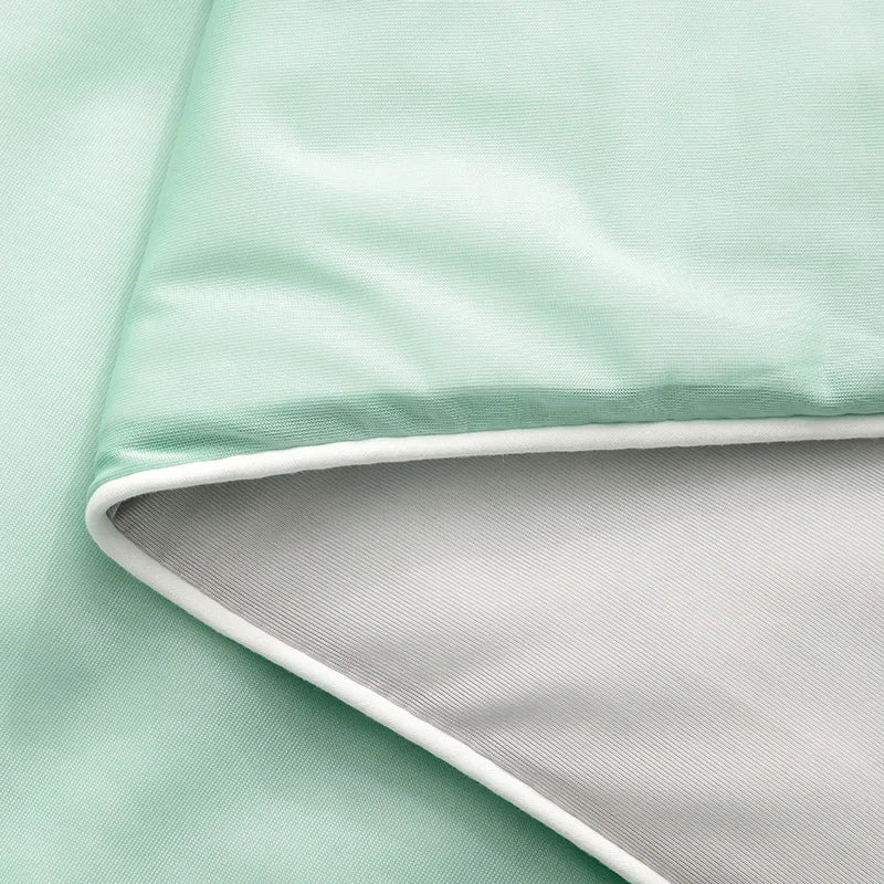 Cooling Blanket for Bed Silky Air Condition Comforter Lightweight Cooled Summer Quilt with Double Side Cold & Cooling Fabric
to make summer nights cooler and better.