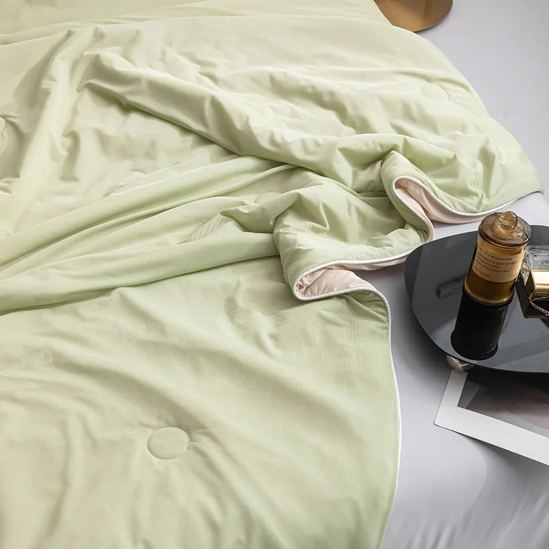 Cooling Blanket for Bed Silky Air Condition Comforter Lightweight Cooled Summer Quilt with Double Side Cold & Cooling Fabric
to make summer nights cooler and better.